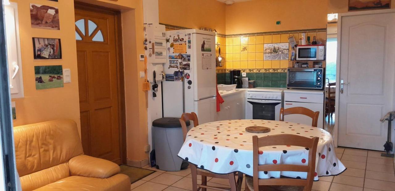 Holiday home Ferme Equestre Des Abrons Pailloles
